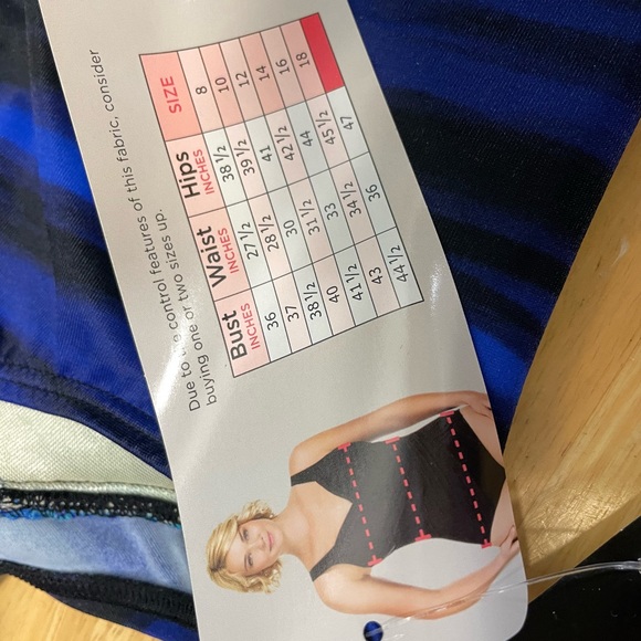 NWT! Miracle Suit Royal Blue, purple, black Misses plus Bathing Suit one piece - Picture 10 of 11